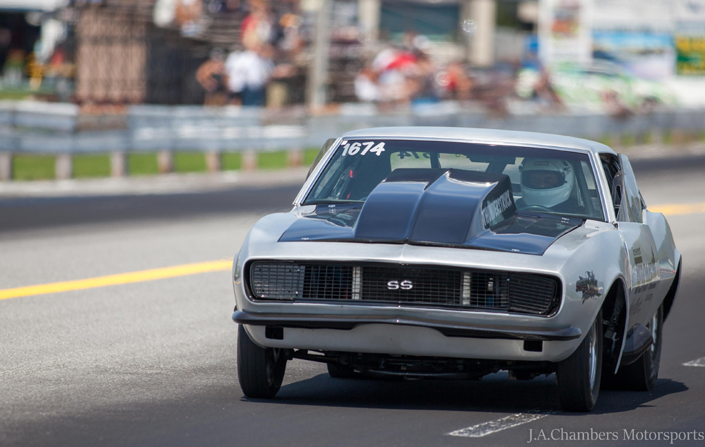 La recrue de l'année Albert Jerome en plein action à sa piste locale de Luskville Dragway © John Chambers